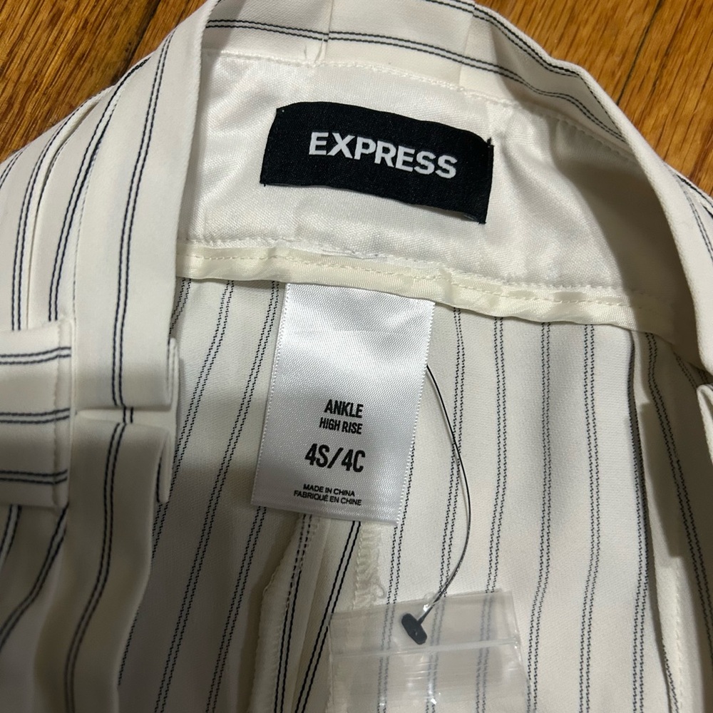 Express Womens Striped Dress Pants Size 2 High-Rise Career Office 4 Short - Picture 6 of 9